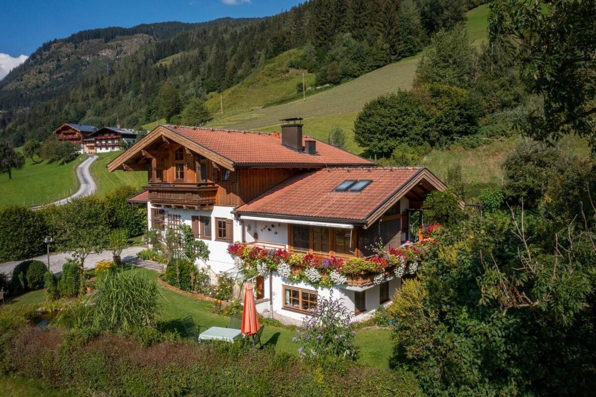 Gartenwohnung Robinigg Maishofen Dış mekan fotoğraf